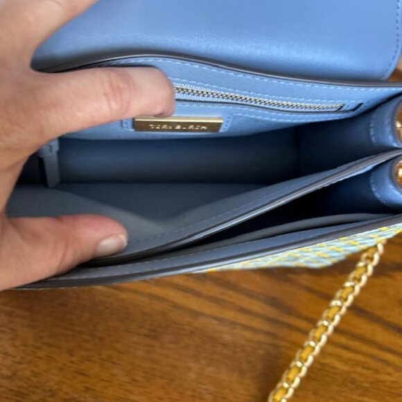 Tory Burch Robinson Shoulder Bag Northern Blue Basket Weave - Picture 9 of 16